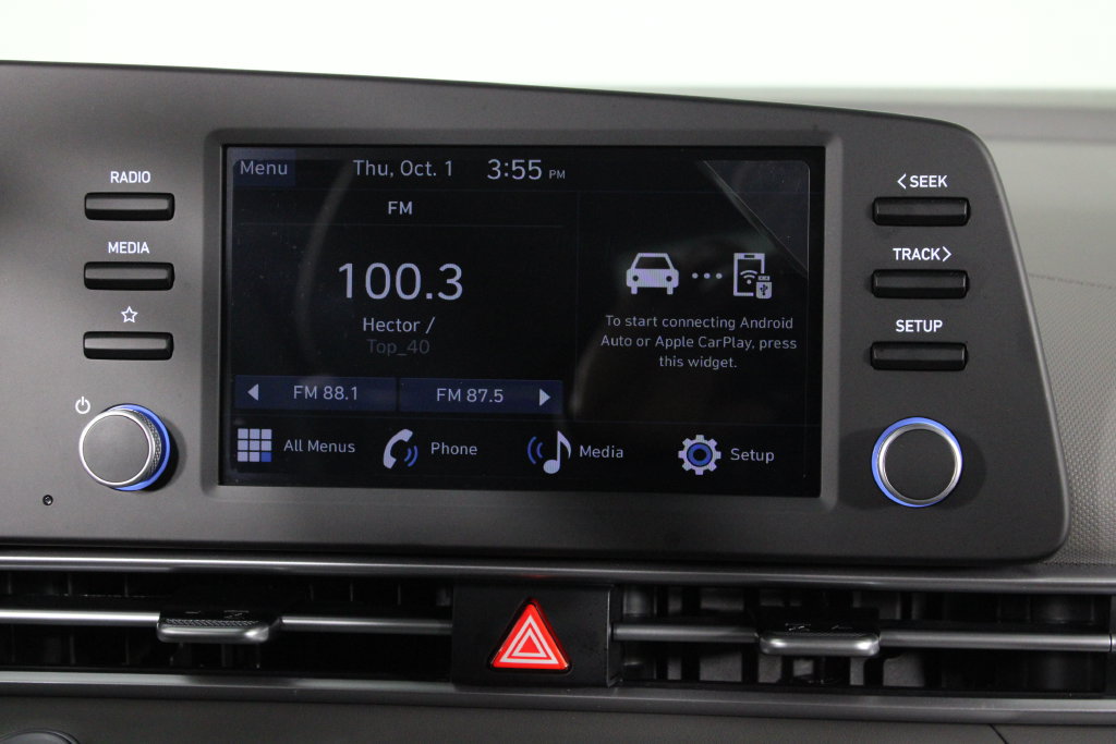 Certified 2026 Hyundai Elantra Sport FWD image 9