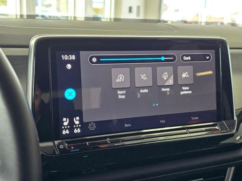 Used 2024 Volkswagen Atlas Cross Sport SE image 32