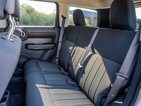 Used 2011 Dodge Nitro Heat RWD image 25