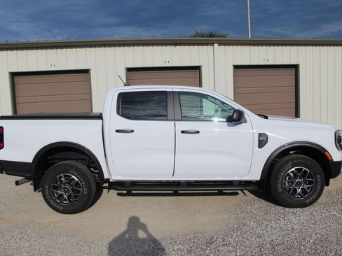 Used 2024 Ford Ranger XLT w/ FX4 Off-Road Package AWD/4WD image 7