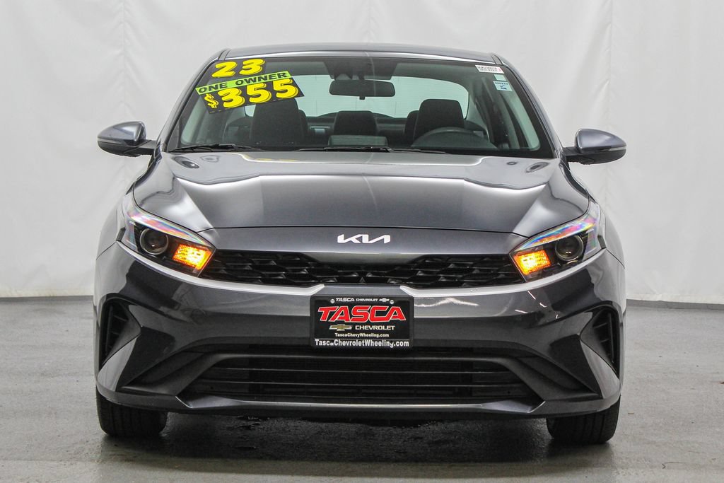 Used 2023 Kia Forte LXS w/ LXS Technology Package FWD image 4