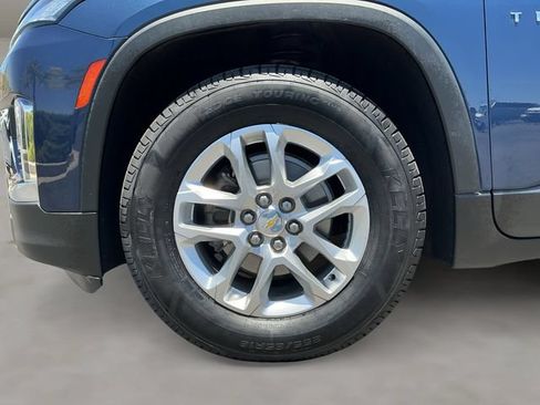 Certified 2022 Chevrolet Traverse LS w/ LPO, Floor Liner Package AWD/4WD image 21