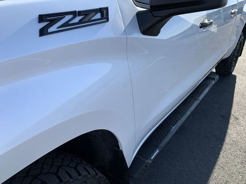 Used 2022 Chevrolet Silverado 1500 LT Trail Boss w/ Convenience Package II image 13