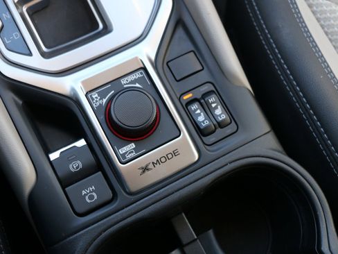 Used 2021 Subaru Forester Premium image 22