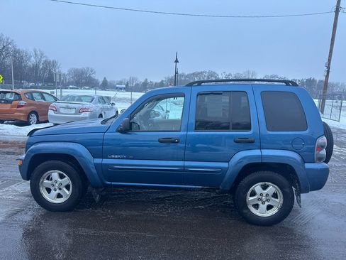 Used 2003 Jeep Liberty Limited image 8
