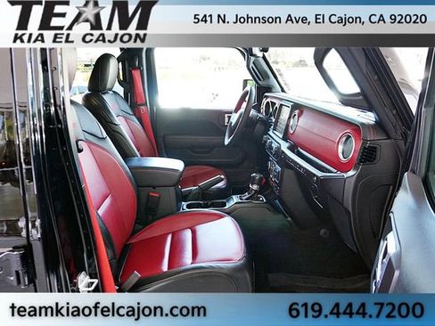 Used 2023 Jeep Wrangler Unlimited Rubicon 4xe AWD/4WD image 13