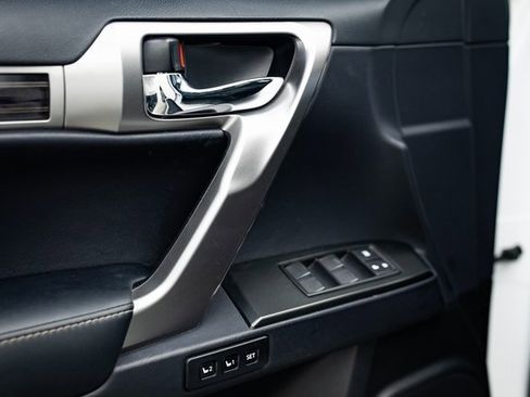 Used 2023 Lexus GX 460 Premium image 26