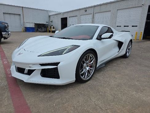 Used 2024 Chevrolet Corvette Z06 w/ Chrome Exterior Badge Package RWD image 1