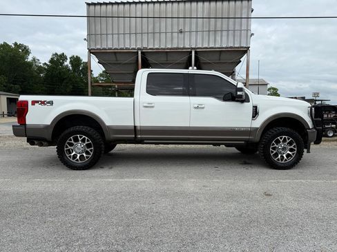 Used 2022 Ford F250 King Ranch w/ King Ranch Ultimate Package AWD/4WD image 8