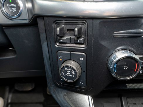 Used 2023 Ford F150 Lariat w/ Equipment Group 502A High image 28