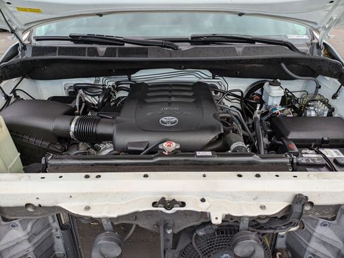 Used 2019 Toyota Sequoia TRD Sport w/ TRD Sport Premium Package AWD/4WD image 33