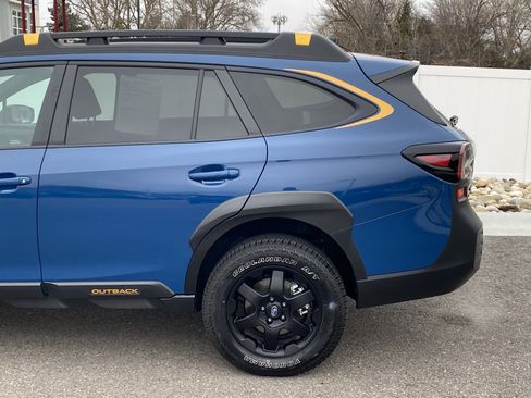 Used 2025 Subaru Outback Wilderness image 4