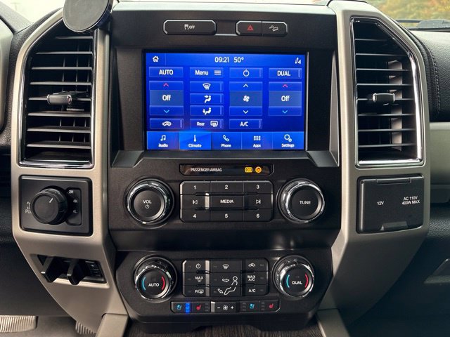 Used 2021 Ford F350 Lariat w/ Lariat Value Package AWD/4WD image 8