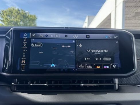 New 2025 Jeep Gladiator Mojave w/ Convenience Group image 18