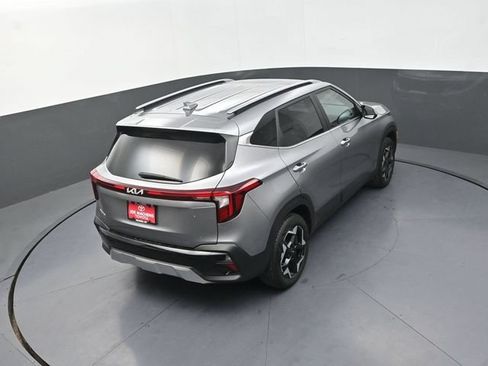 Used 2025 Kia Seltos EX w/ EX Sunroof Package FWD image 28