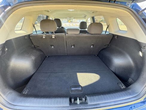 Used 2018 Kia Niro LX FWD image 23