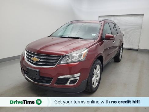 Used 2017 Chevrolet Traverse LT w/ Style and Technology Package FWD image 1