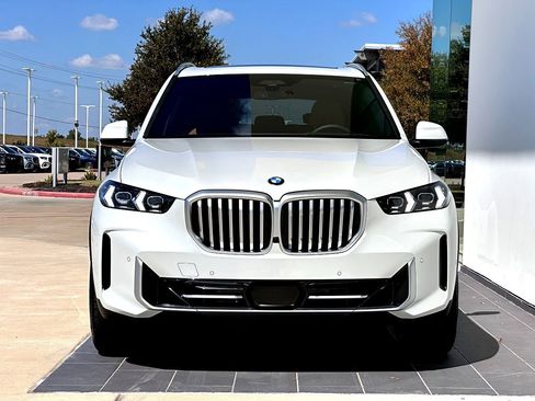 New 2026 BMW X5 xDrive40i image 5