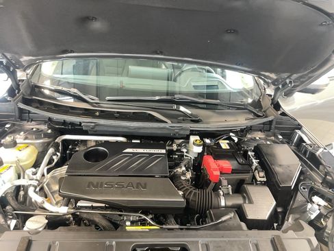 Used 2024 Nissan Rogue Platinum w/ Platinum Premium Package image 30