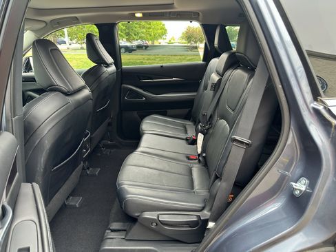 Used 2023 INFINITI QX60 Sensory w/ Cargo Package AWD/4WD image 16