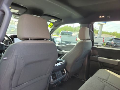 Used 2025 Ford F150 XLT w/ Equipment Group 301A Standard AWD/4WD image 13