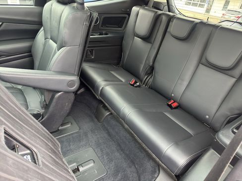 Used 2021 Subaru Ascent Limited w/ Technology Package image 13