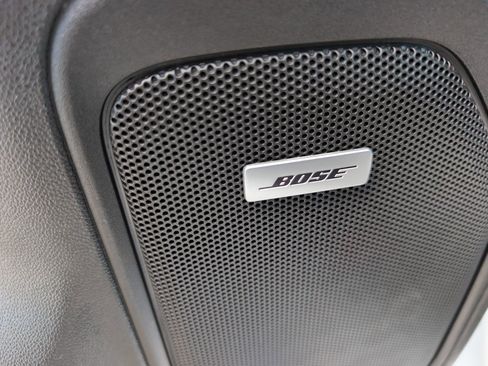 Used 2019 GMC Sierra 1500 SLT w/ SLT Premium Package image 19