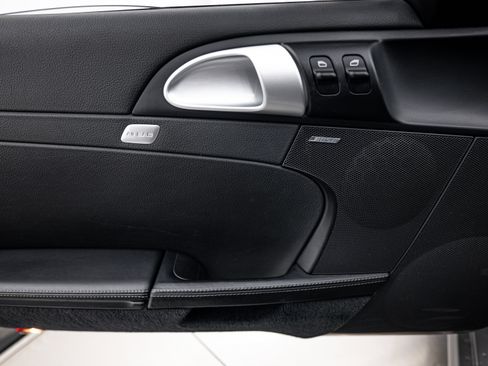 Used 2007 Porsche Cayman S image 20