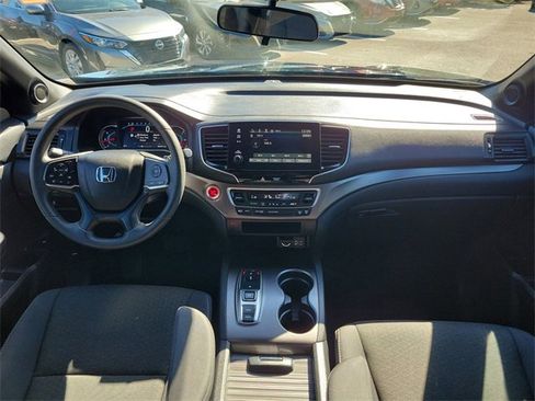 Used 2021 Honda Passport Sport image 15