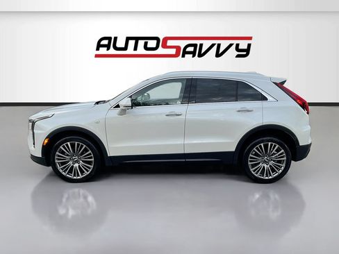 Used 2025 Cadillac XT4 Premium Luxury w/ Technology Package AWD/4WD image 4