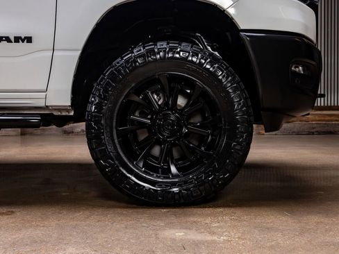 Used 2025 RAM 1500 Classic Warlock AWD/4WD image 12