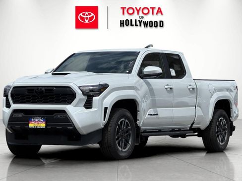 New 2026 Toyota Tacoma TRD Sport AWD/4WD image 6