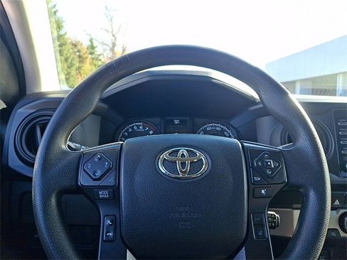 Used 2021 Toyota Tacoma SR image 18