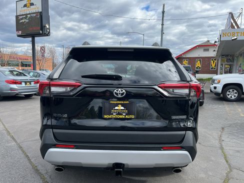 Used 2019 Toyota RAV4 Adventure w/ Cold Weather Package image 7