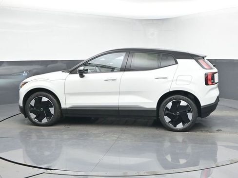 New 2026 Volvo EX30 Plus w/ Climate Package image 5