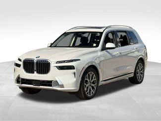 Used 2026 BMW X7 xDrive40i AWD/4WD video 3