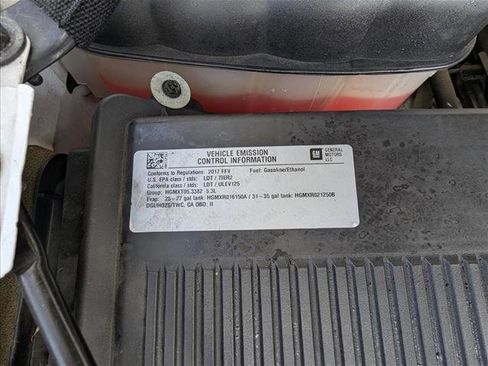 Used 2017 GMC Yukon SLT image 22