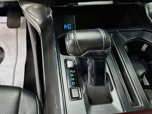 Used 2023 Ford F150 Lariat AWD/4WD image 17