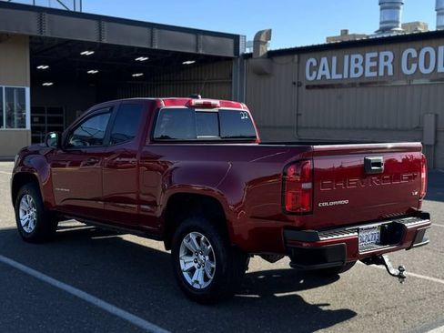 Used 2021 Chevrolet Colorado LT w/ LT Convenience Package RWD image 7