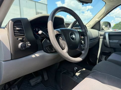 Used 2011 Chevrolet Silverado 1500 LS AWD/4WD image 17