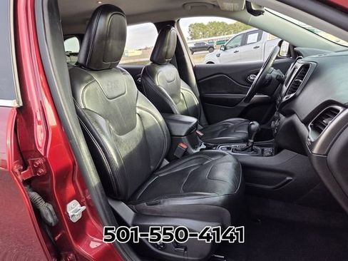 Used 2021 Jeep Cherokee Latitude Lux FWD image 18