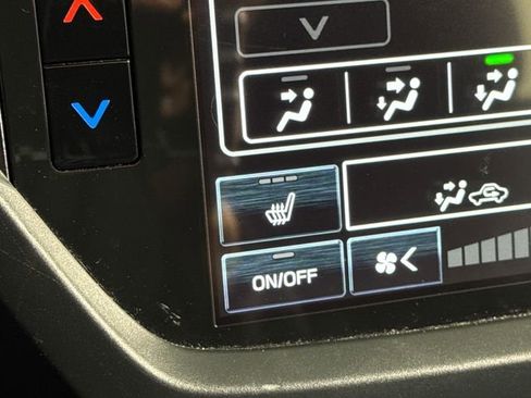 Used 2025 Subaru Forester Premium w/ Convenience Package #2 AWD/4WD image 37