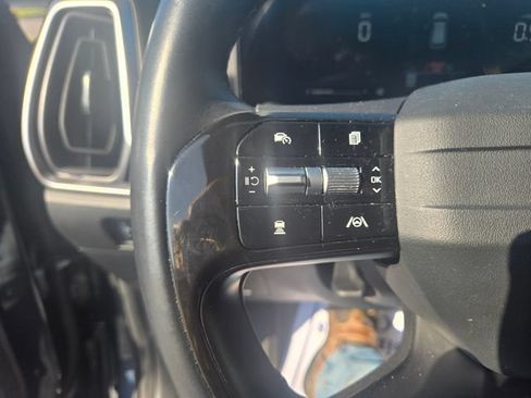 Used 2026 Kia Sorento LX FWD image 14