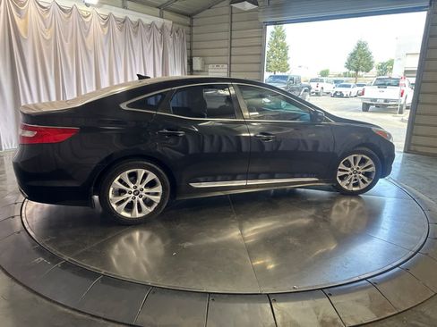 Used 2012 Hyundai Azera FWD image 4