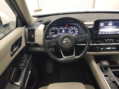 Used 2022 Nissan Pathfinder SL FWD image 22