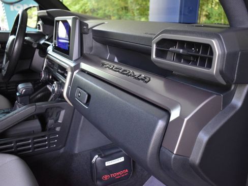Used 2024 Toyota Tacoma SR5 RWD image 22