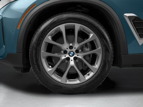Used 2026 BMW X5 xDrive50e AWD/4WD image 45