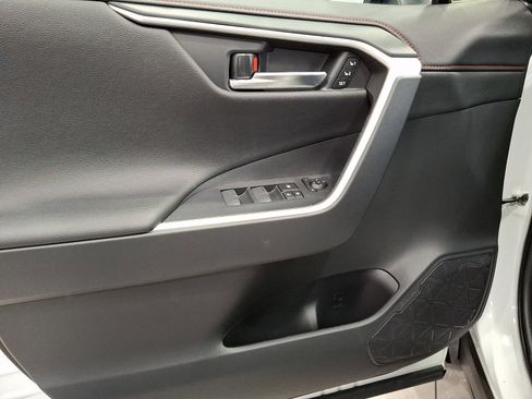 New 2025 Toyota RAV4 XSE image 8