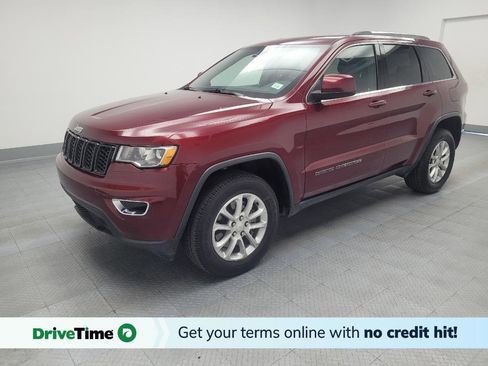 Used 2021 Jeep Grand Cherokee Laredo image 1