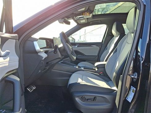 New 2026 Volkswagen Tiguan SE R-Line image 6